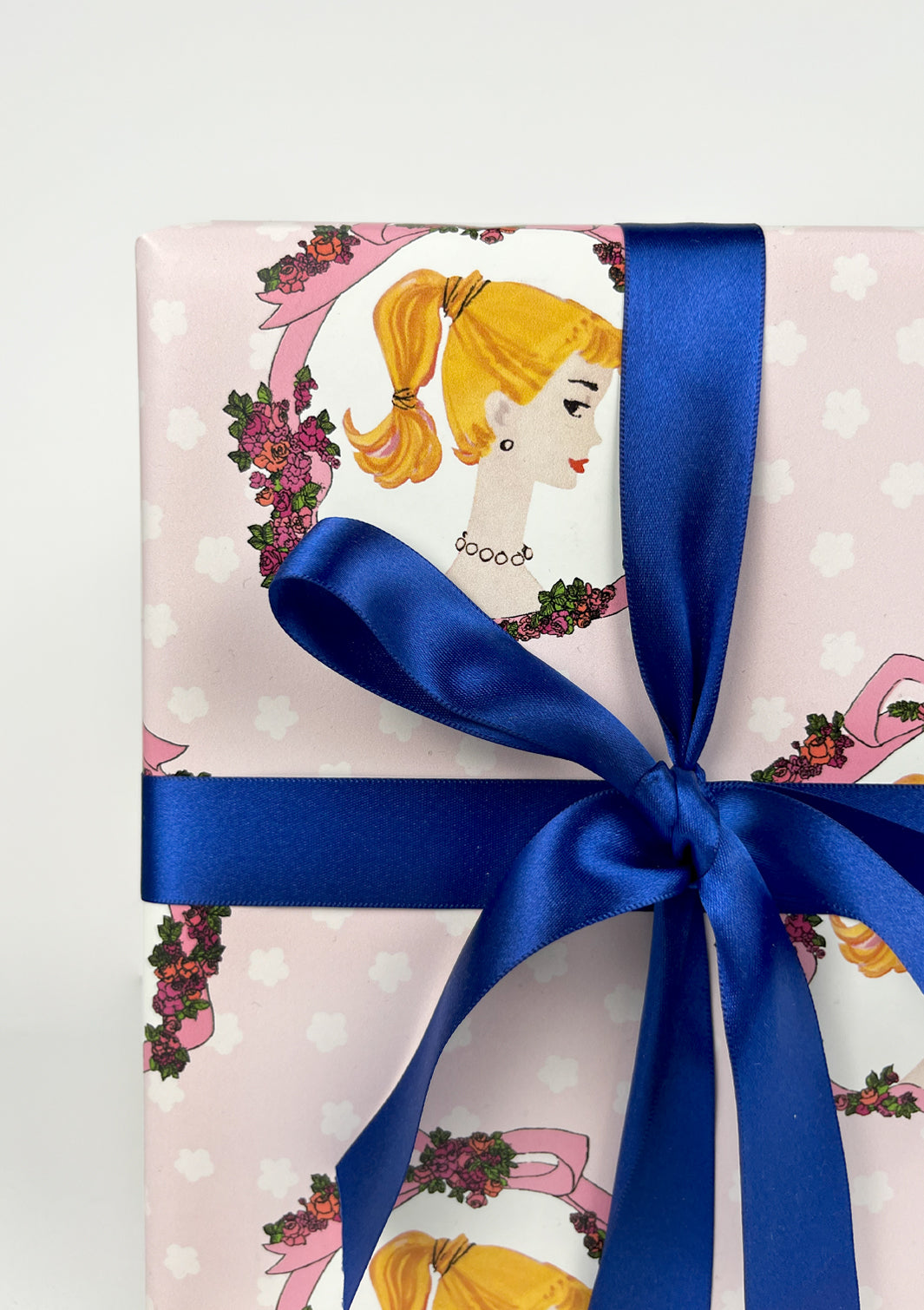 Barbie™ Cameo Gift Wrap - Pink