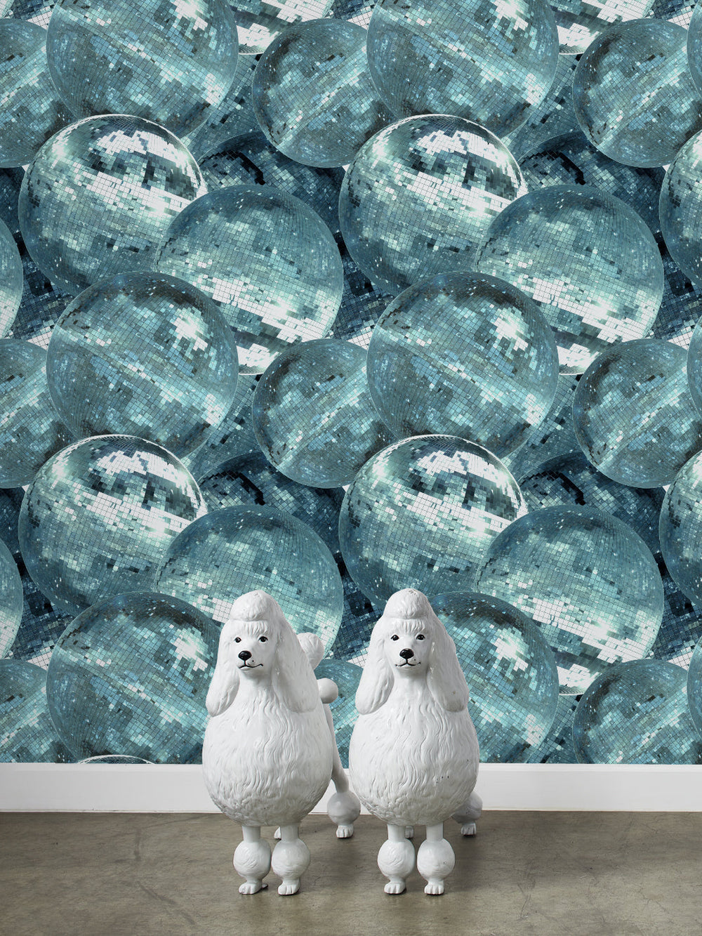 barbie-disco-ball-wallpaper-by-barbie-aqua