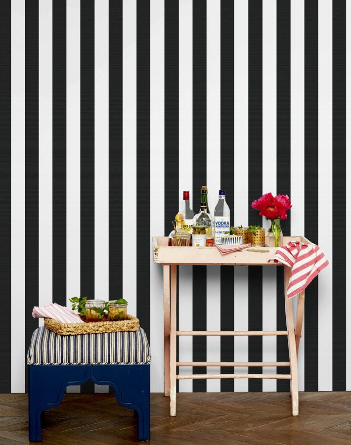 'Candy Stripe' Wallpaper by Wallshoppe - Onyx