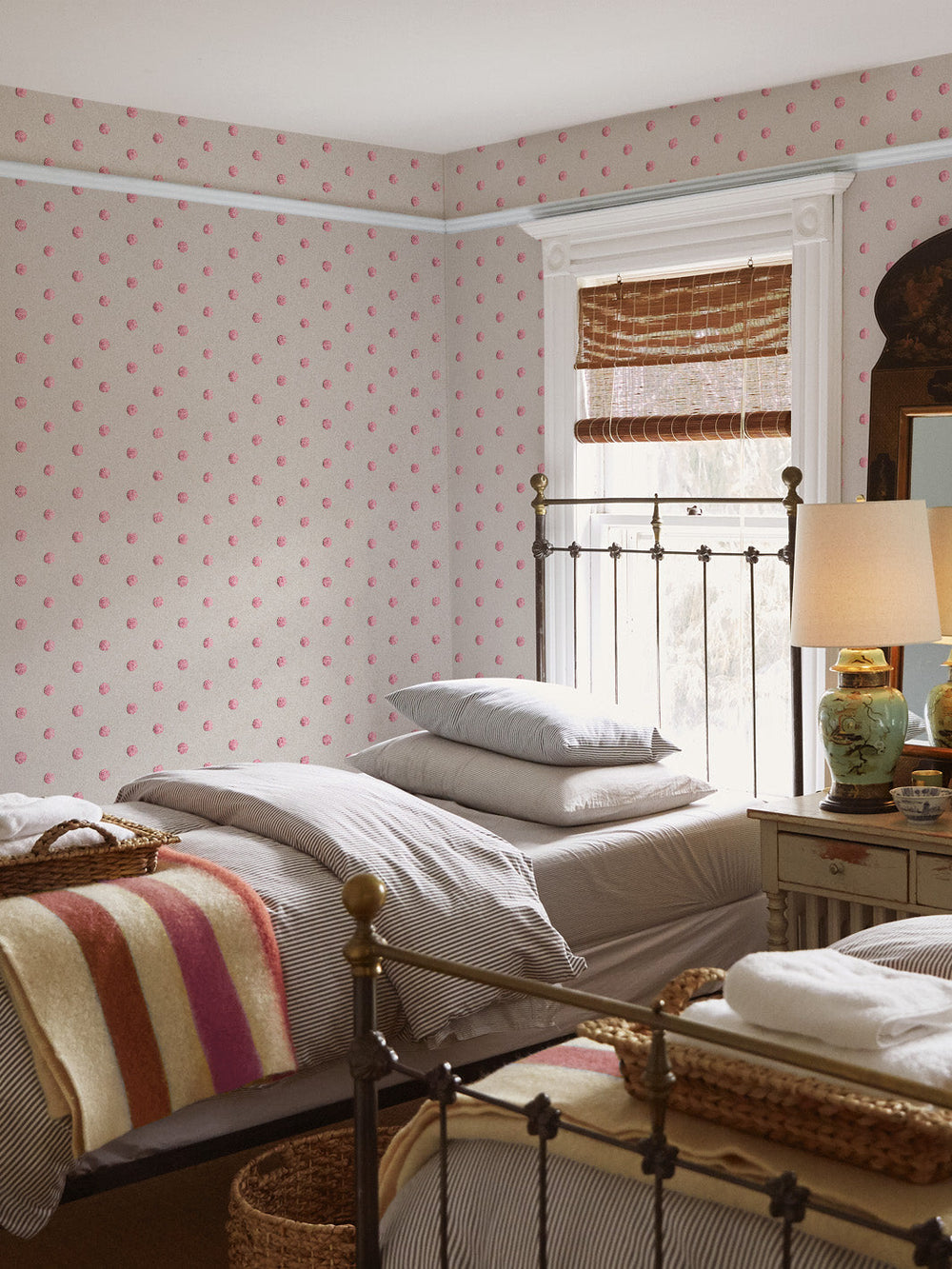 chenille-dots-small-wallpaper-chris-benz-pink