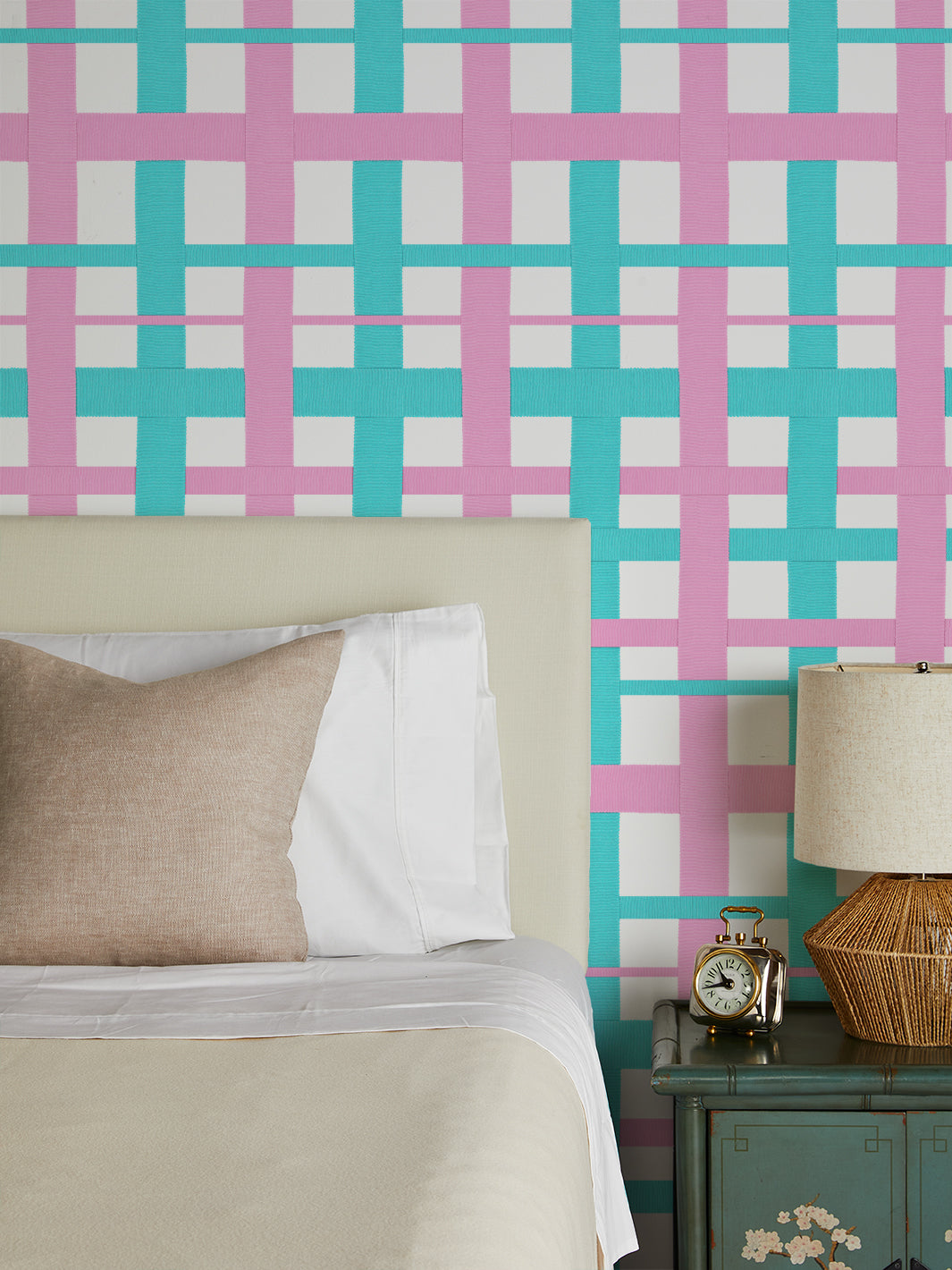 crosstown-plain-on-white-wallpaper-by-sarah-jessica-parker-capri-blue-blush
