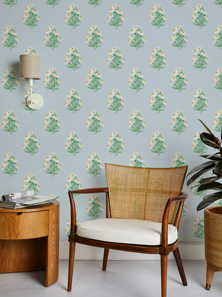 fleur-de-camomille-wallpaper-by-sarah-jessica-parker-misty-blue