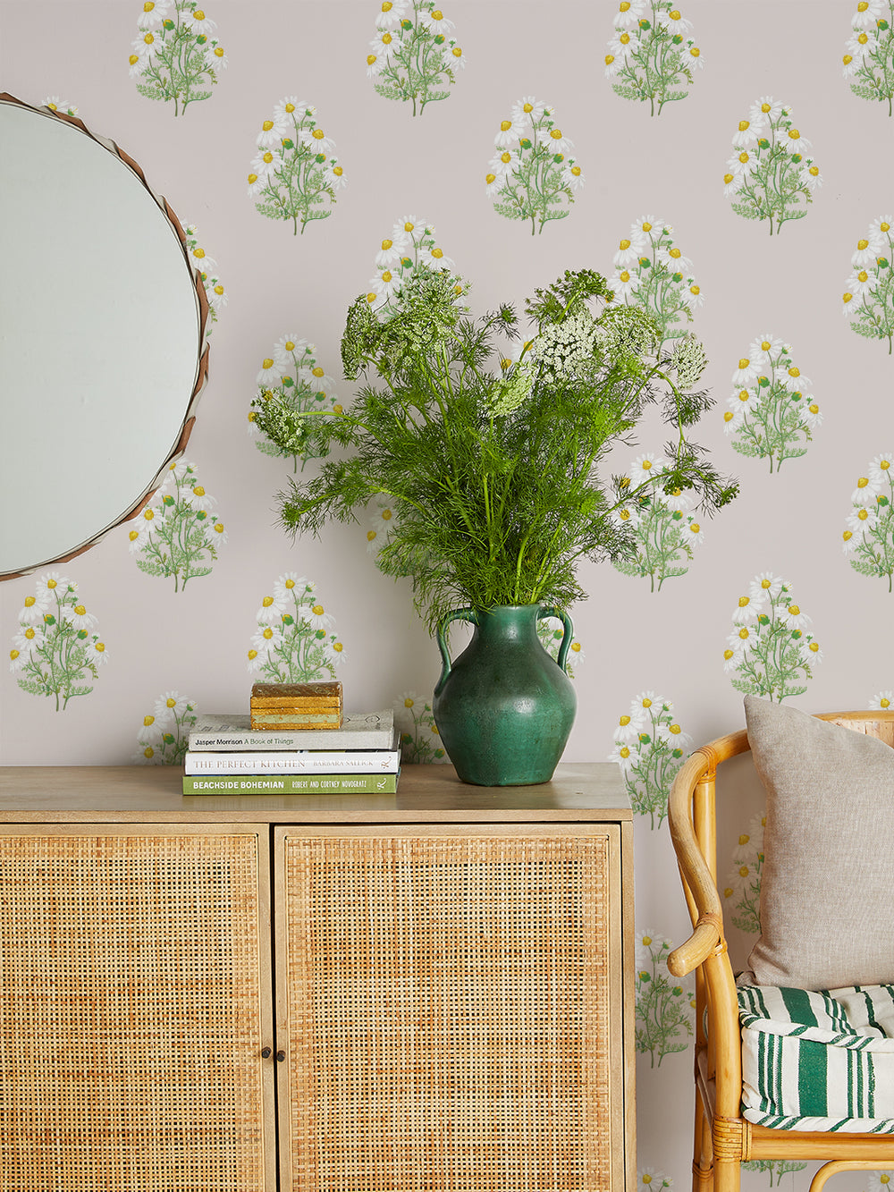 fleur-de-camomille-wallpaper-by-sarah-jessica-parker-oyster