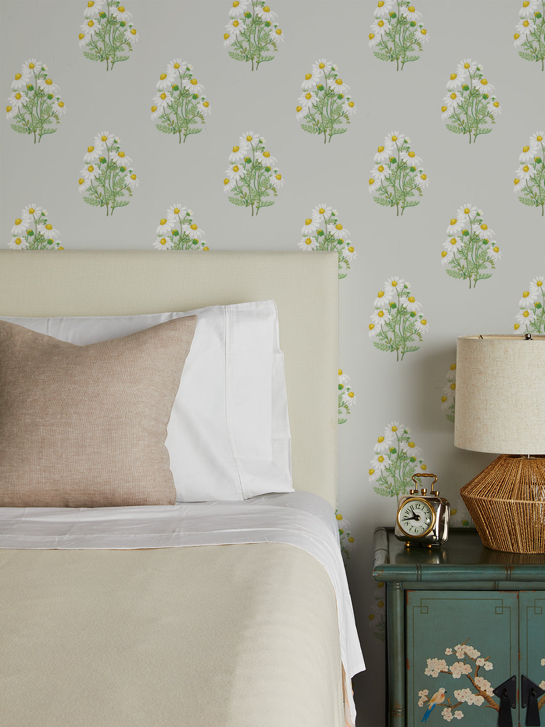 'Fleur De Camomille' Wallpaper by Sarah Jessica Parker - Silver