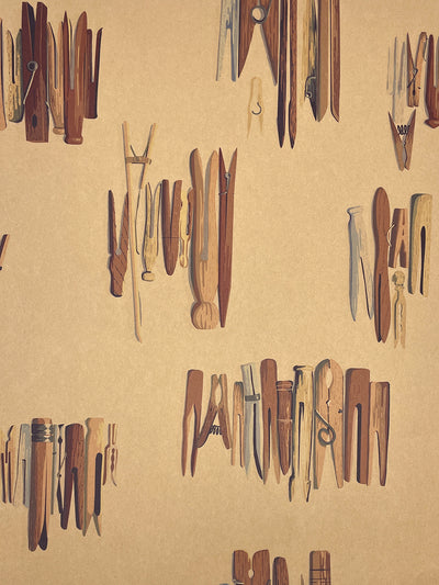 'Laundry Line' Kraft' Wallpaper by Sarah Jessica Parker - Natural