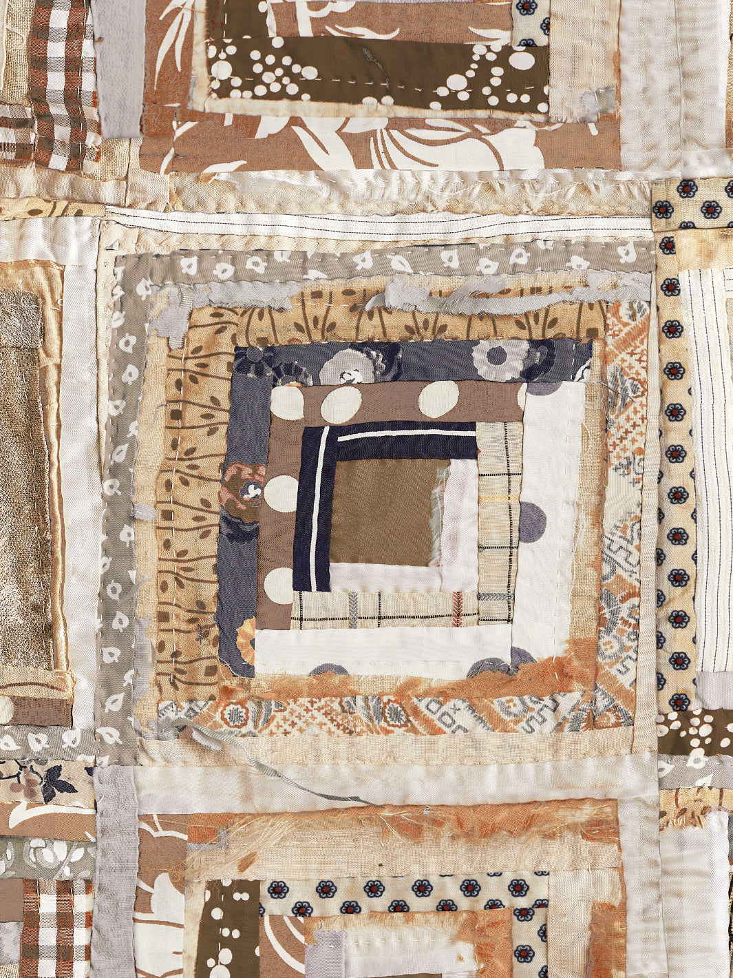 log-cabin-quilt-wallpaper-chris-benz-neutrals