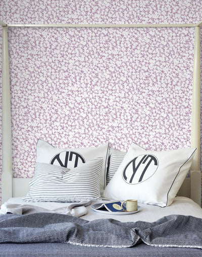 'Peggy Sue' Wallpaper by Wallshoppe - Lilac