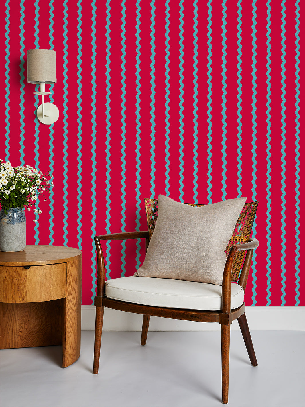 ric-rac-stripe-wallpaper-by-sarah-jessica-parker-capri-blue-geranium