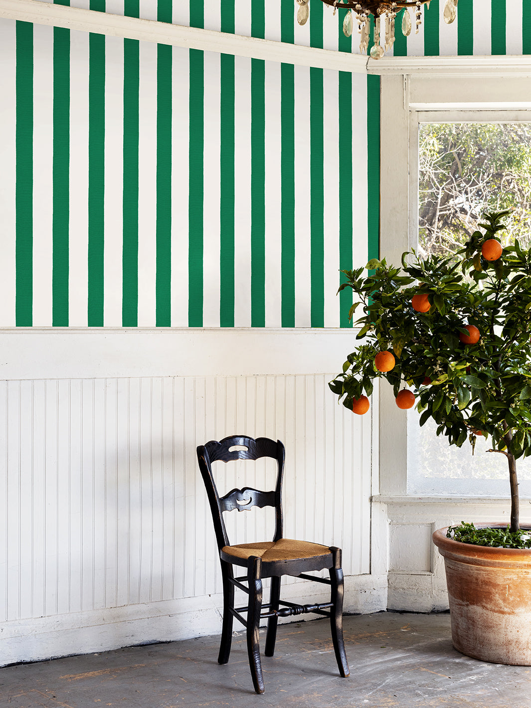 'Grosgrain Stripe on White' Wallpaper by Sarah Jessica Parker - Emerald