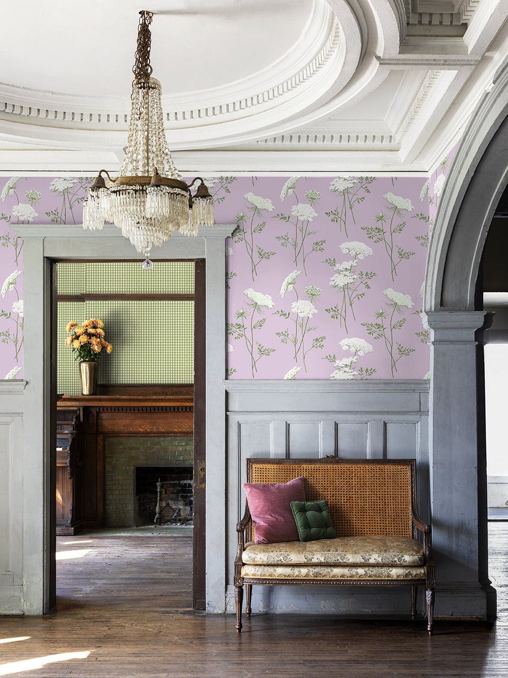 the-queens-lace-wallpaper-by-sarah-jessica-parker-lavender