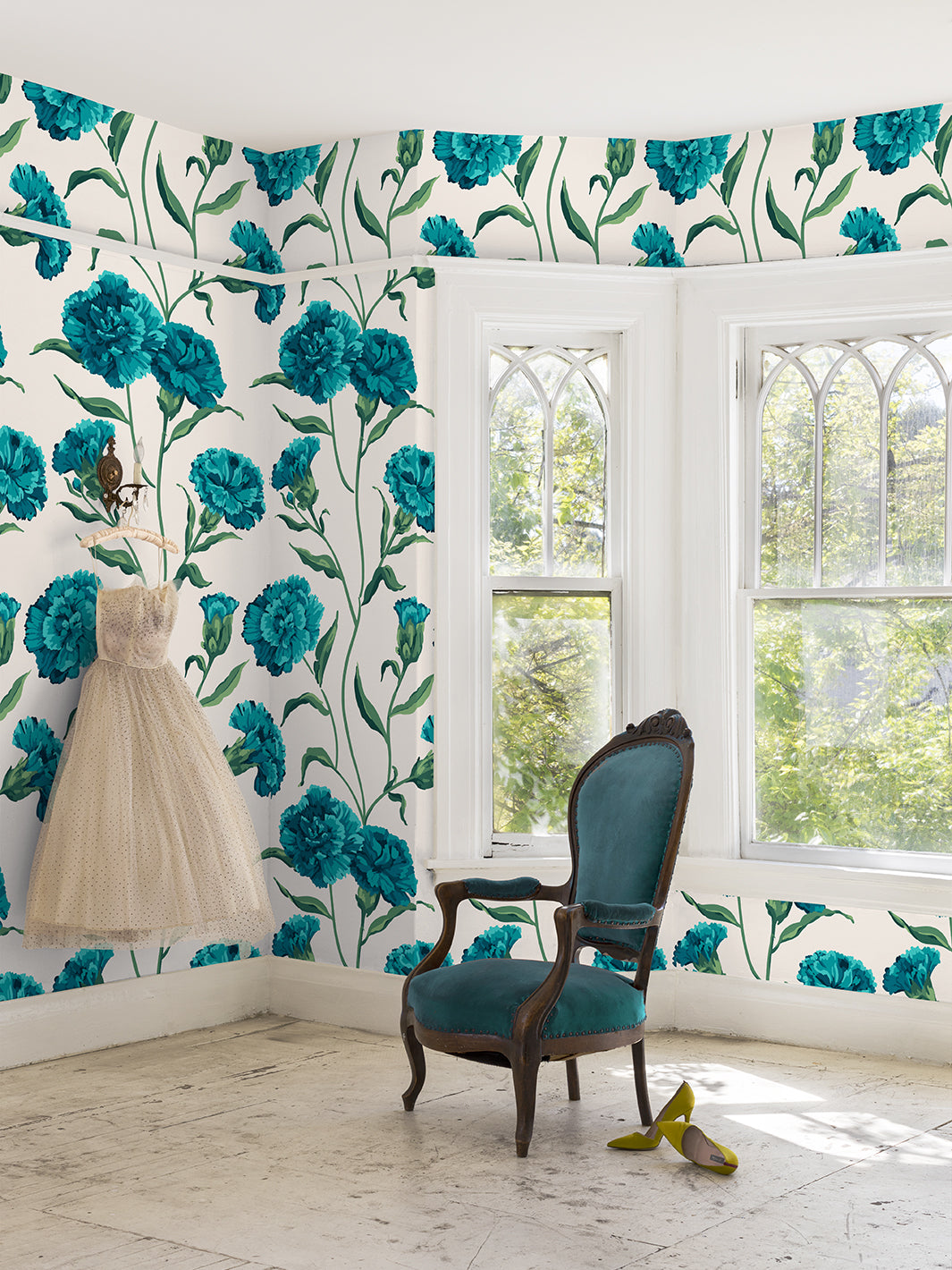 'Townhouse' Wallpaper by Sarah Jessica Parker - Peacock – Wallshoppe