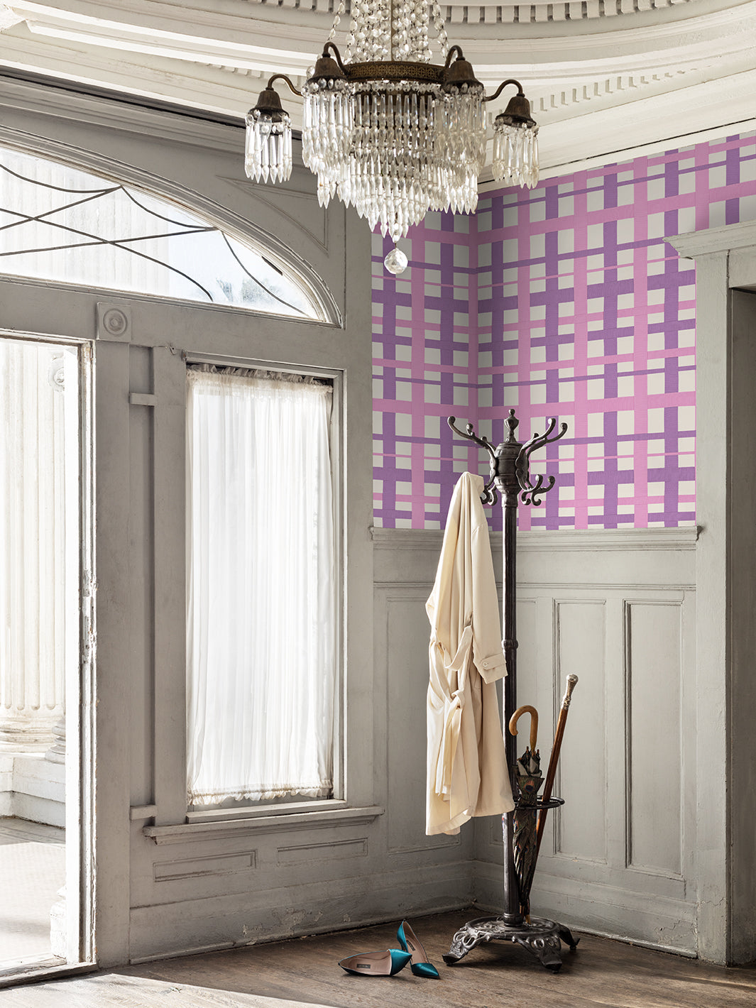 'Crosstown Plaid On White' Wallpaper by Sarah Jessica Parker - Blush Lavender