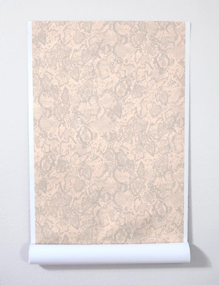 serpentine-peach-on-clay