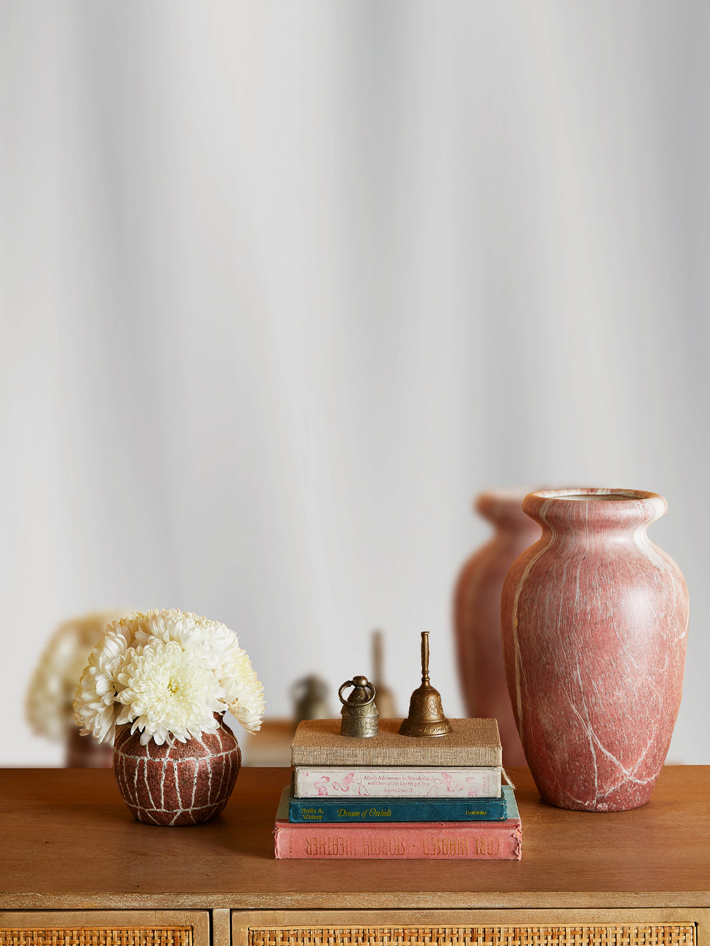 shiny silver mirror wallpaper by wallshoppe silver