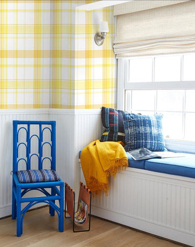 'Sofia Plaid' Wallpaper by Wallshoppe - Yellow