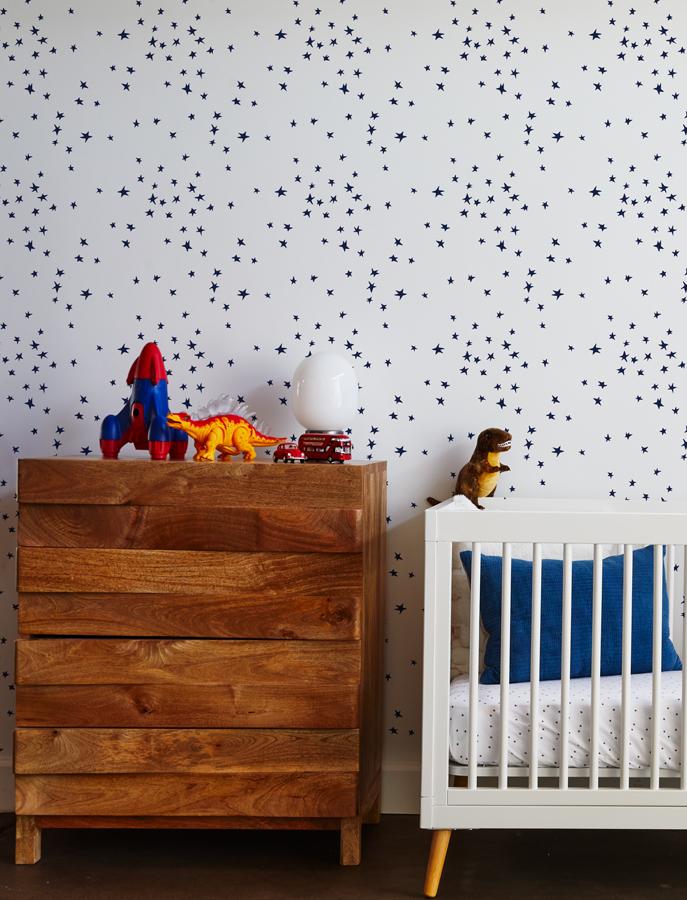 star wallpaper navy on white