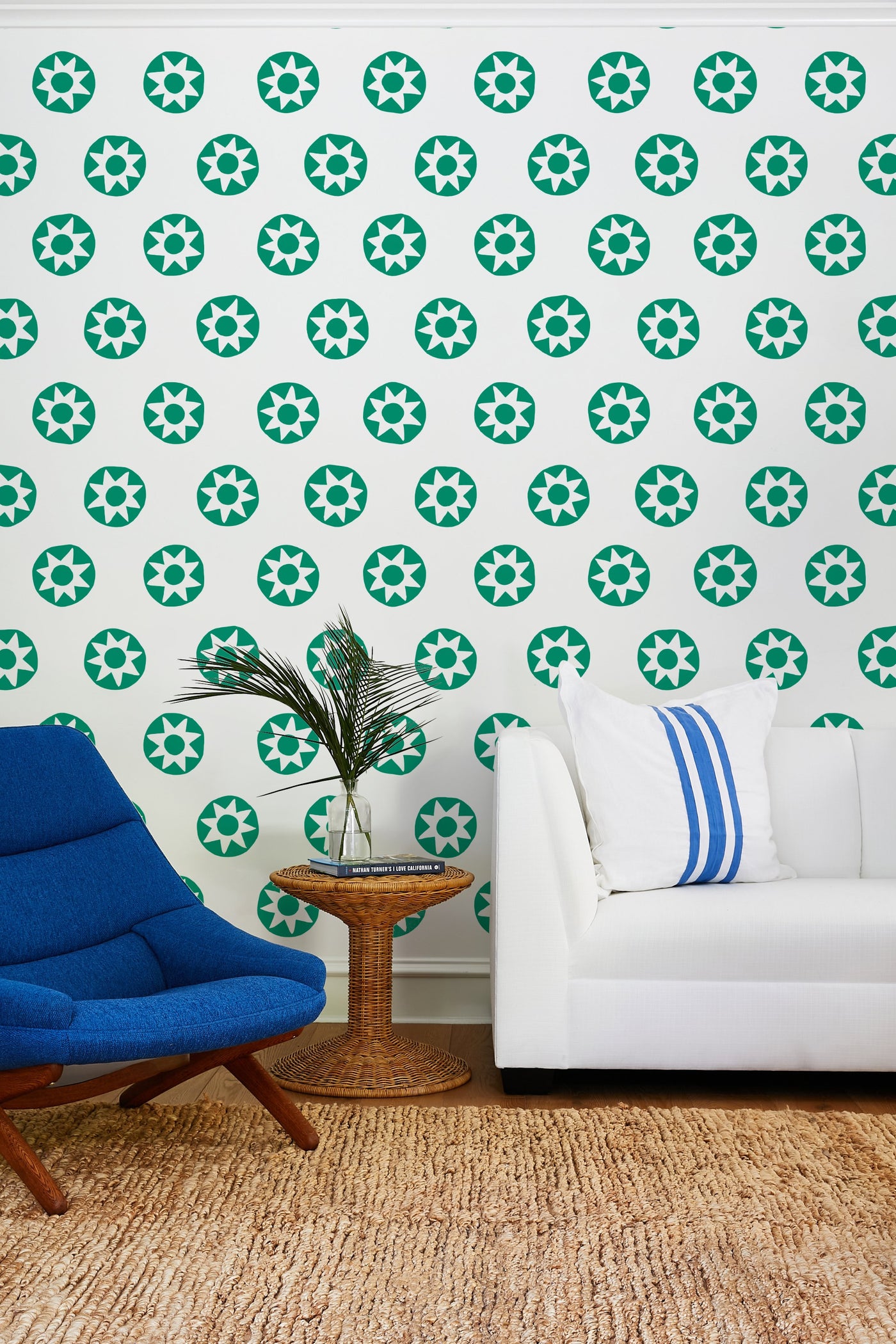 'Sun Dial' Wallpaper by Tea Collection - Emerald