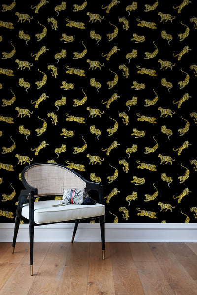 'Tigers' Wallpaper by Tea Collection - Onyx
