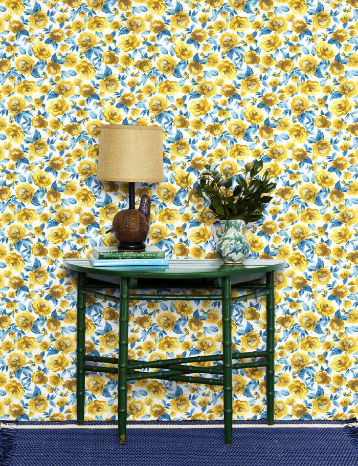 'Veronica' Wallpaper by Wallshoppe - Yellow