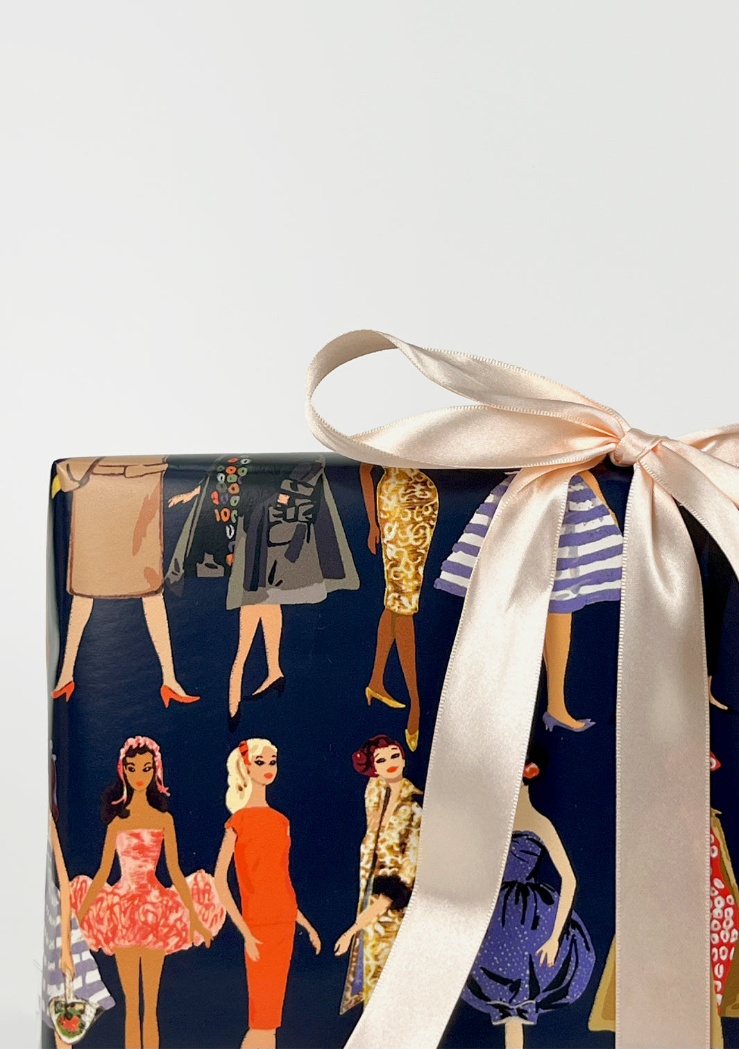 Barbie™ Vintage Illustration Gift Wrap - Navy