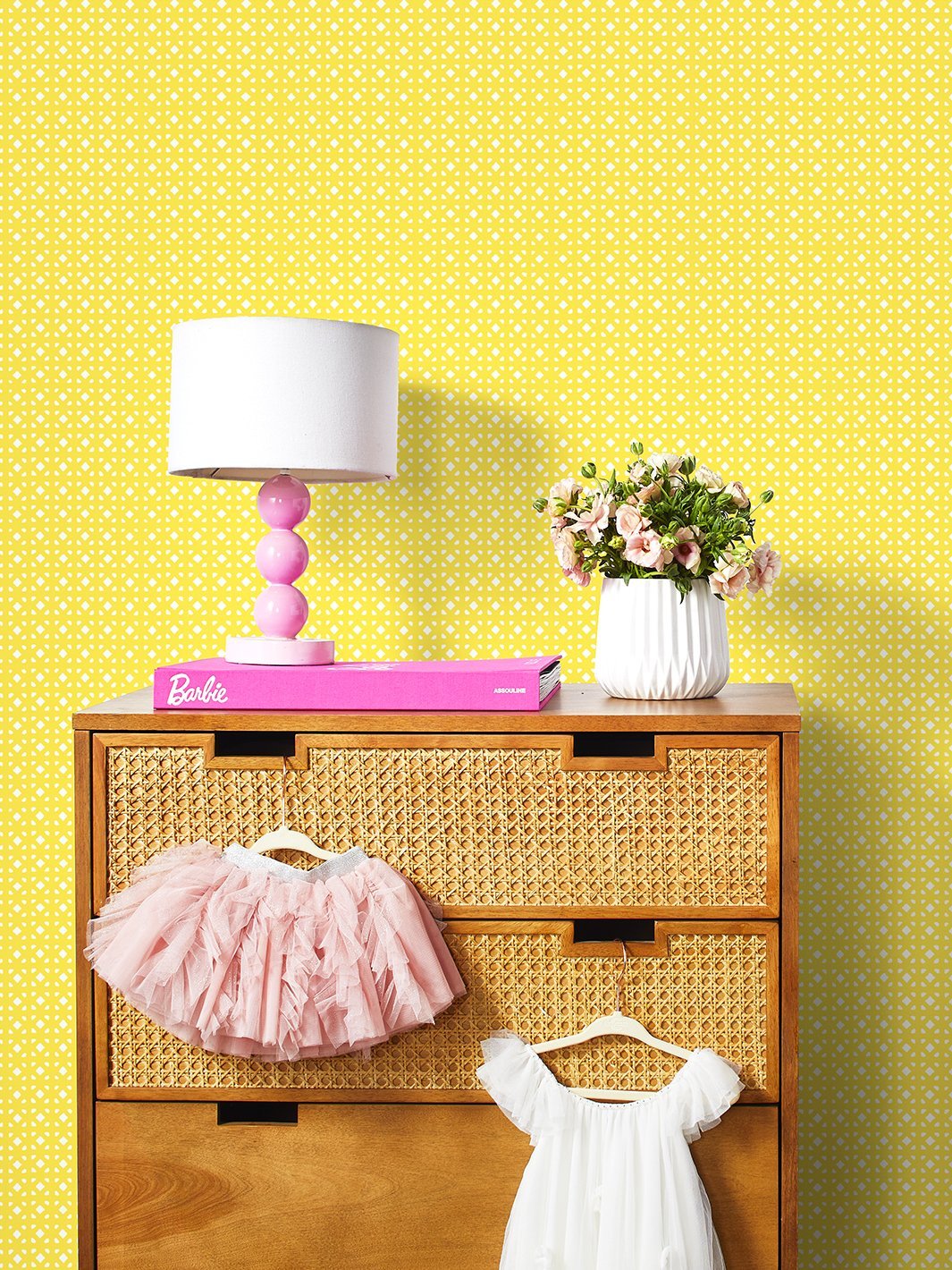 barbie-dreamhouse-breezeblocks-wallpaper-by-barbie-daffodil