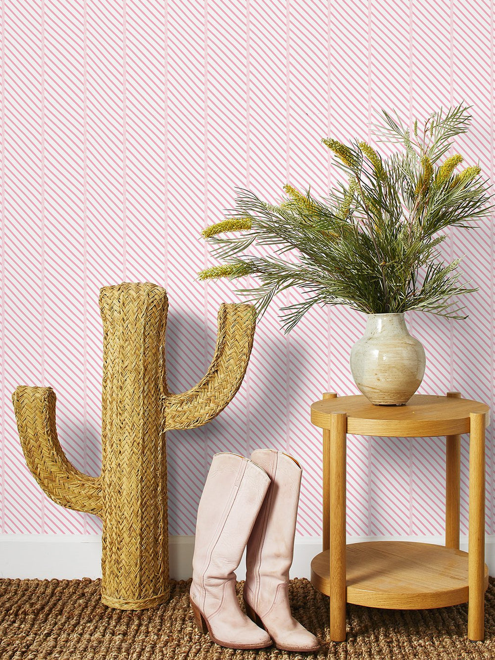 barbie-dreamhouse-stripes-wallpaper-by-barbie-piggy-bank