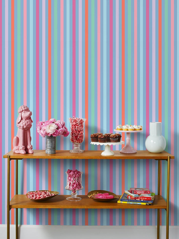 bend-and-snap-stripe-wallpaper-by-barbie-cornflower