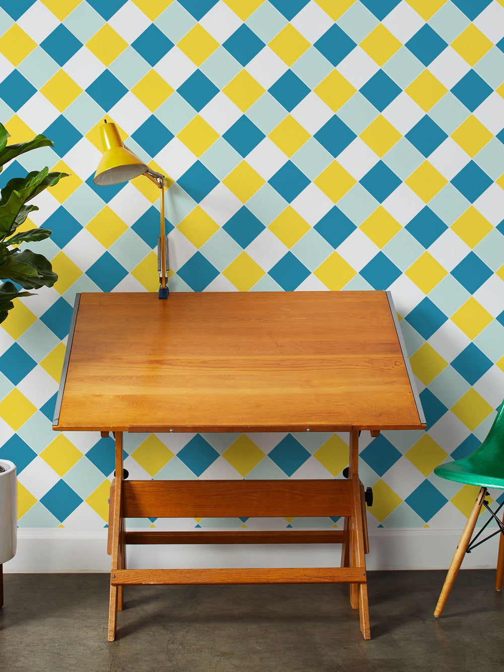 diamonds-large-wallpaper-by-fisher-price-blue-yellow