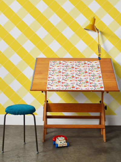 'Diamonds Large' Wallpaper by Fisher-Price™ - Yellow