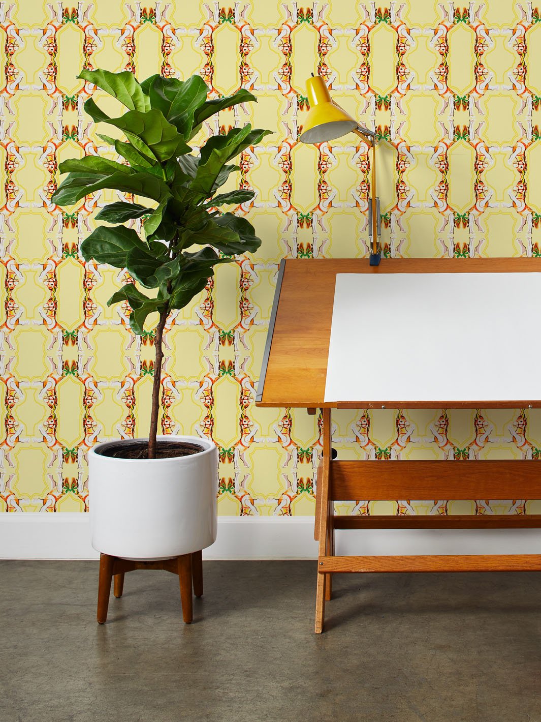 horse-arc-wallpaper-by-fisher-price-yellow
