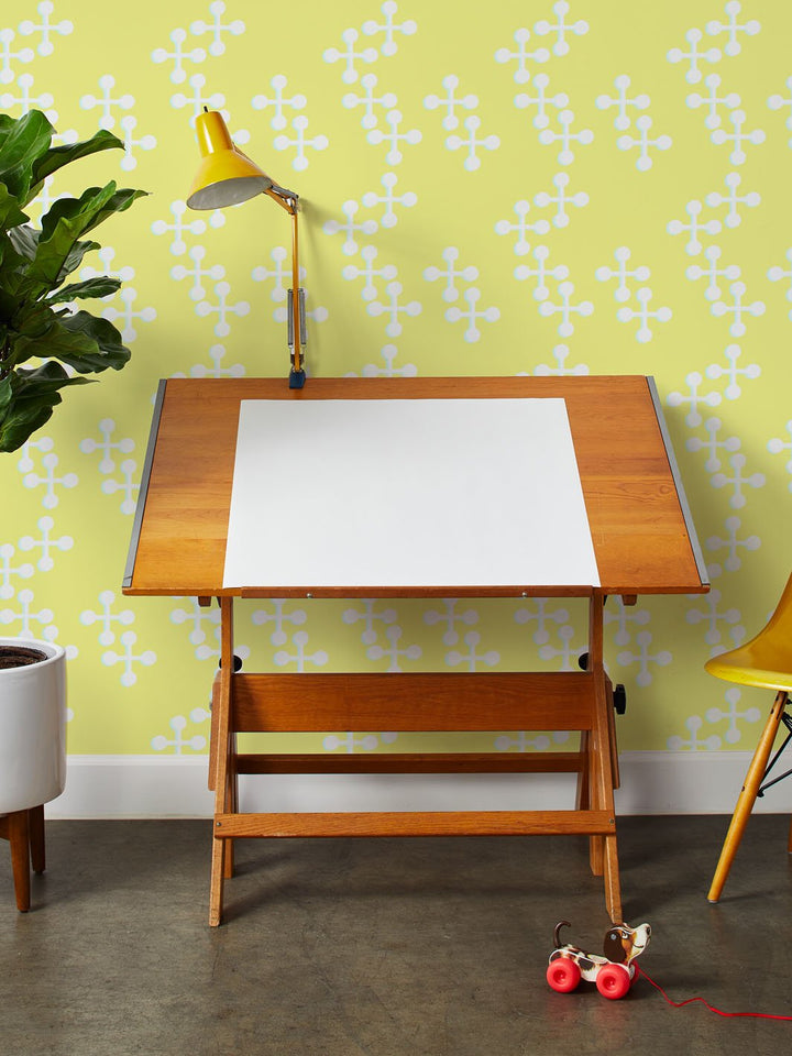 jacks-large-two-color-wallpaper-by-fisher-price-yellow