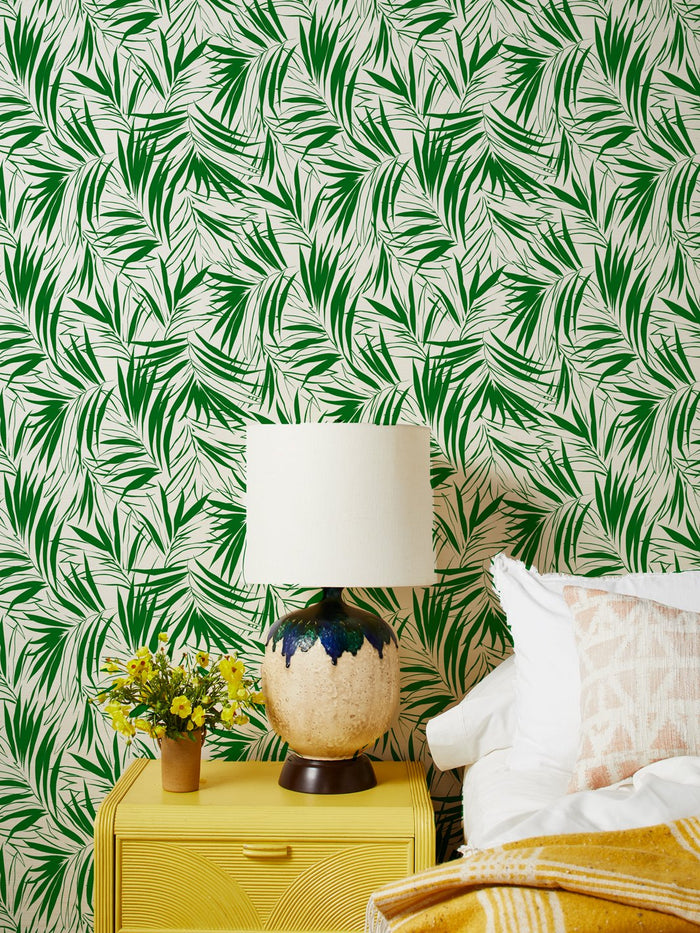 'Majesty Palm' Grasscloth Wallpaper by Wallshoppe - Green