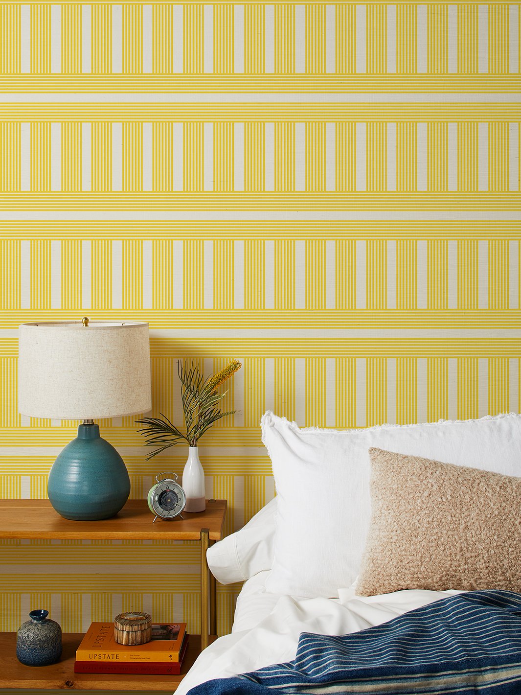 roman holiday grid grasscloth wallpaper by barbie daffodil