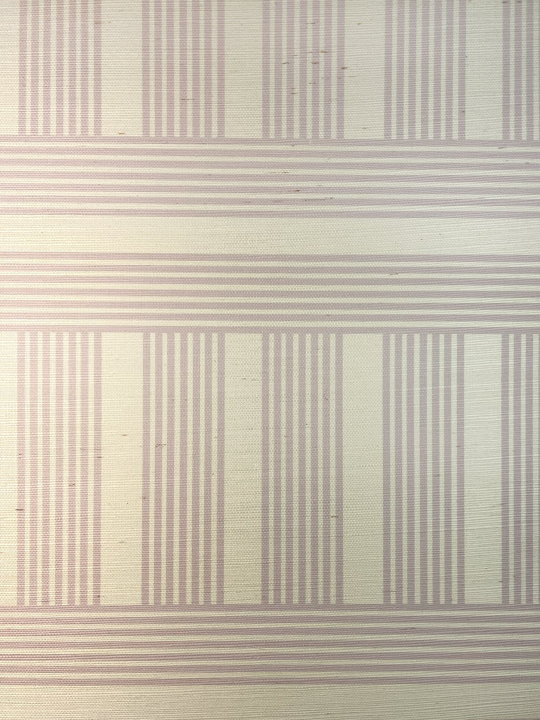 roman holiday grid grasscloth wallpaper by barbie lilac