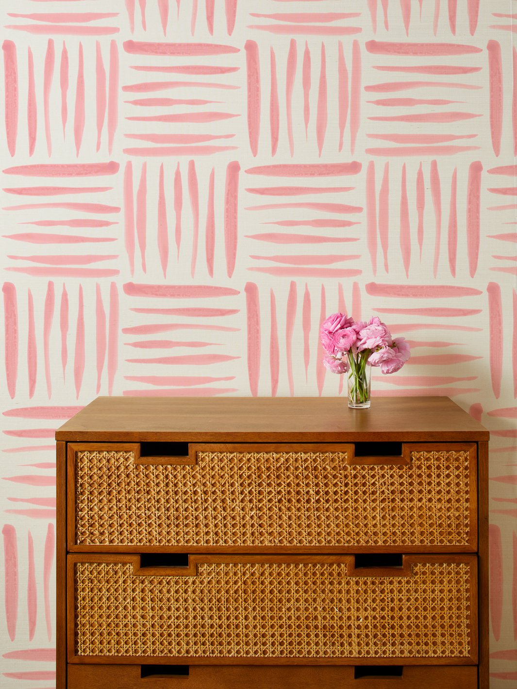 'Watercolor Weave Large' Grasscloth' Wallpaper by Wallshoppe - Pink