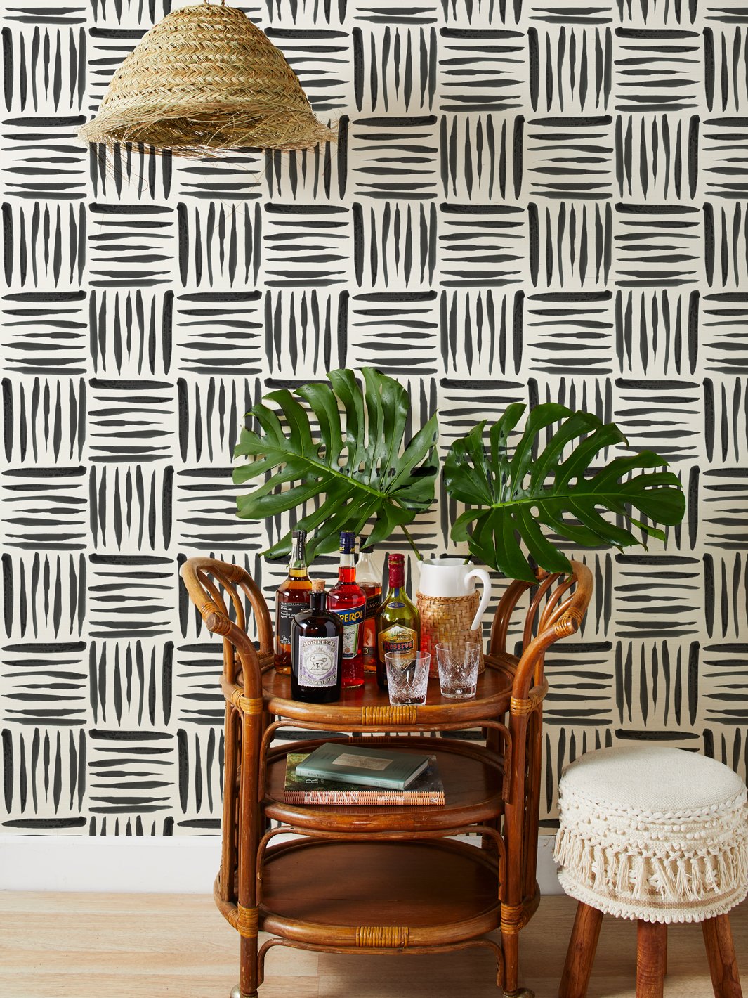 'Watercolor Weave Small' Grasscloth' Wallpaper by Wallshoppe - Black