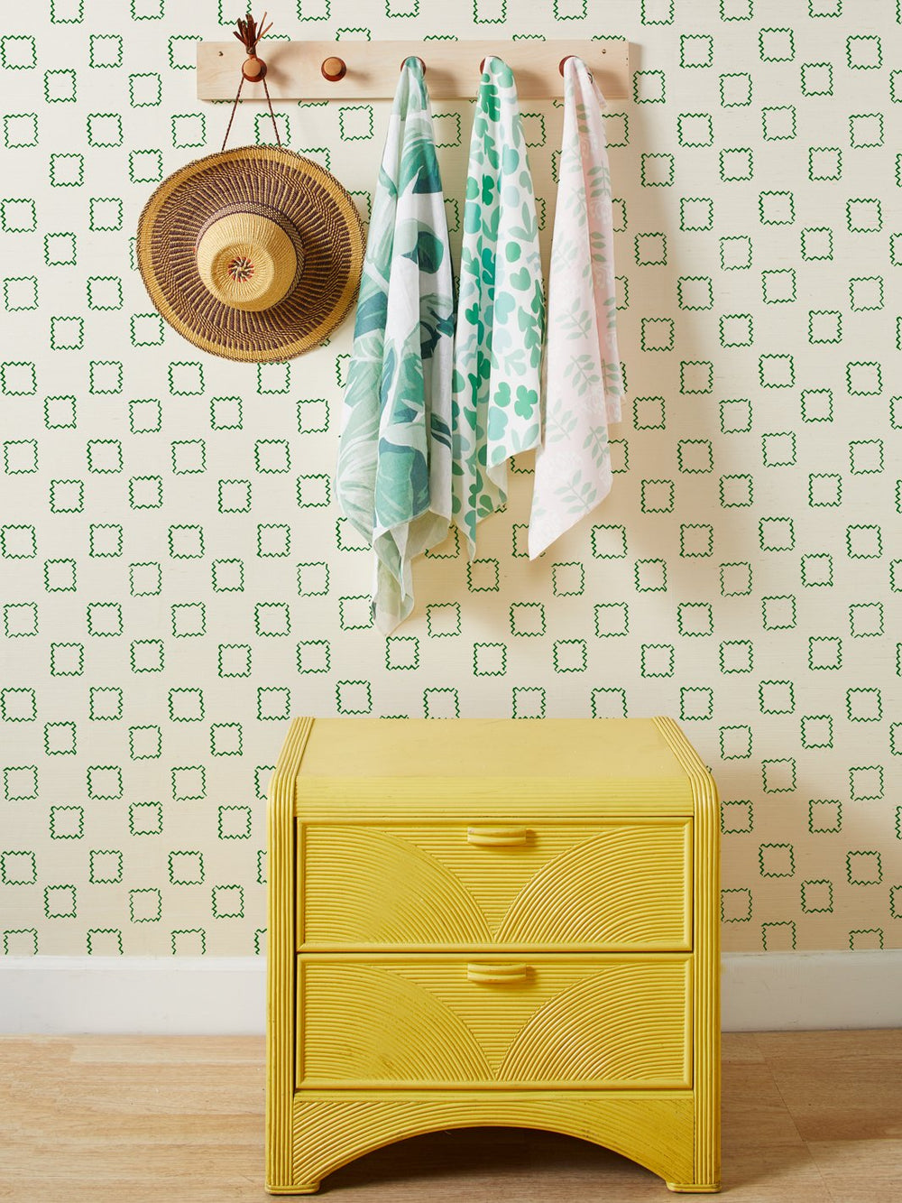 zag square green grasscloth
