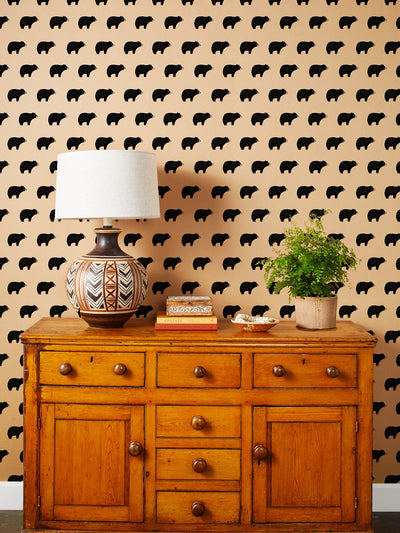 'Chubby Bear' Kraft' Wallpaper by Tea Collection - Black