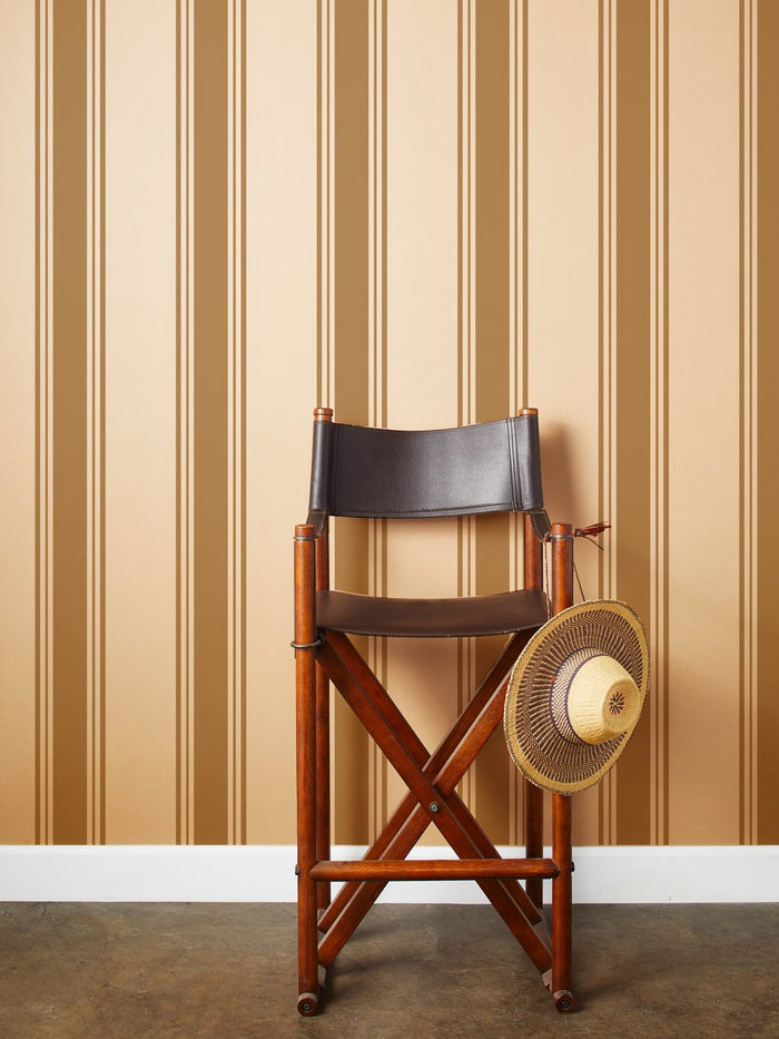'Yorkshire Stripe' Kraft' Wallpaper by Wallshoppe - Leather
