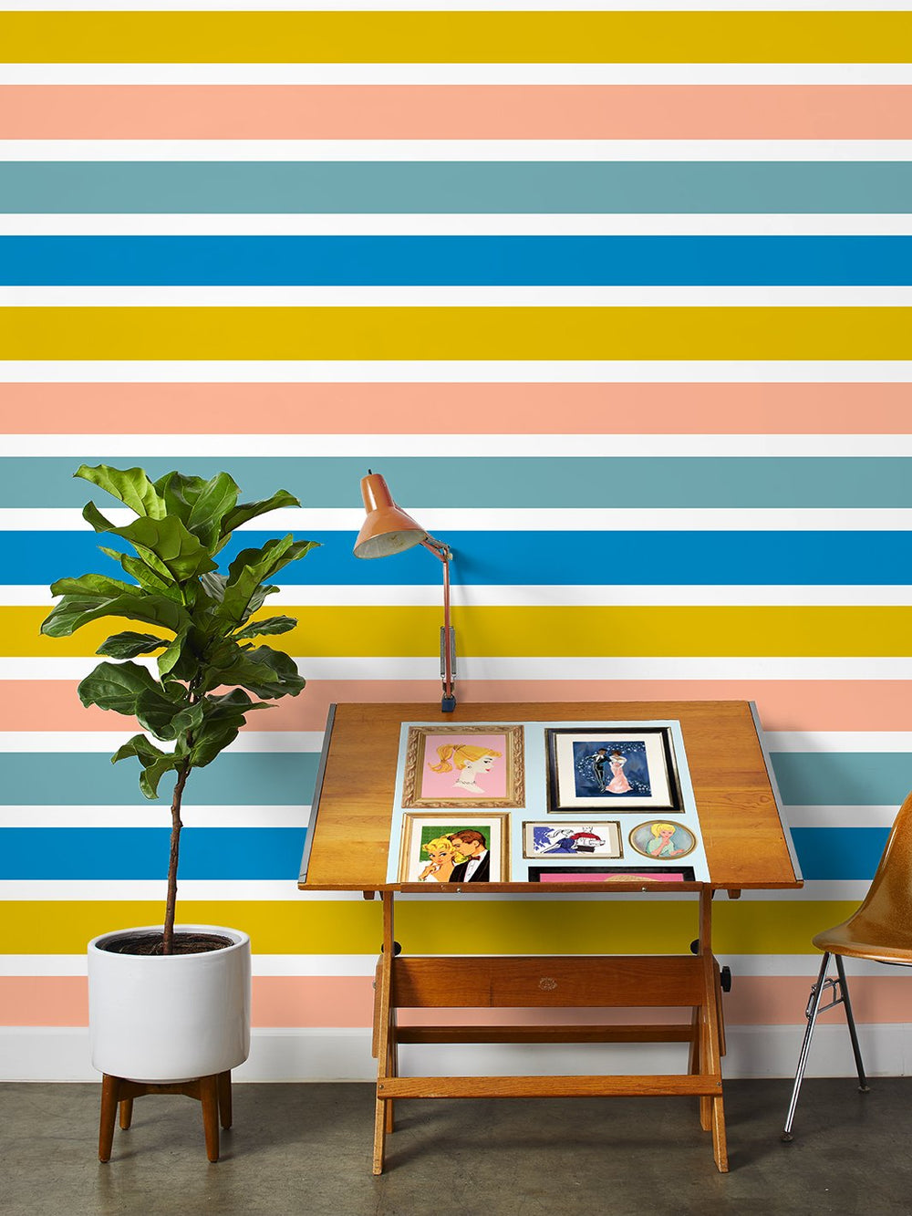 ombre-stripe-wallpaper-by-barbie-lapis