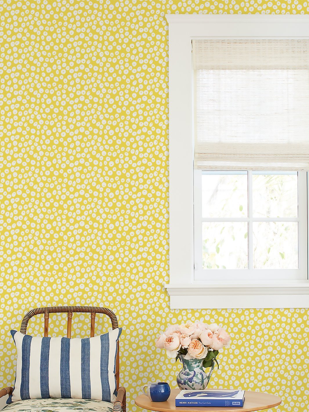 parade-dots-wallpaper-by-barbie-daffodil