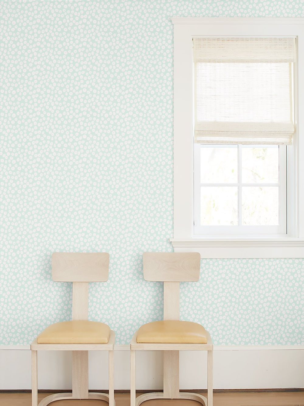 parade-dots-wallpaper-by-barbie-robins-egg
