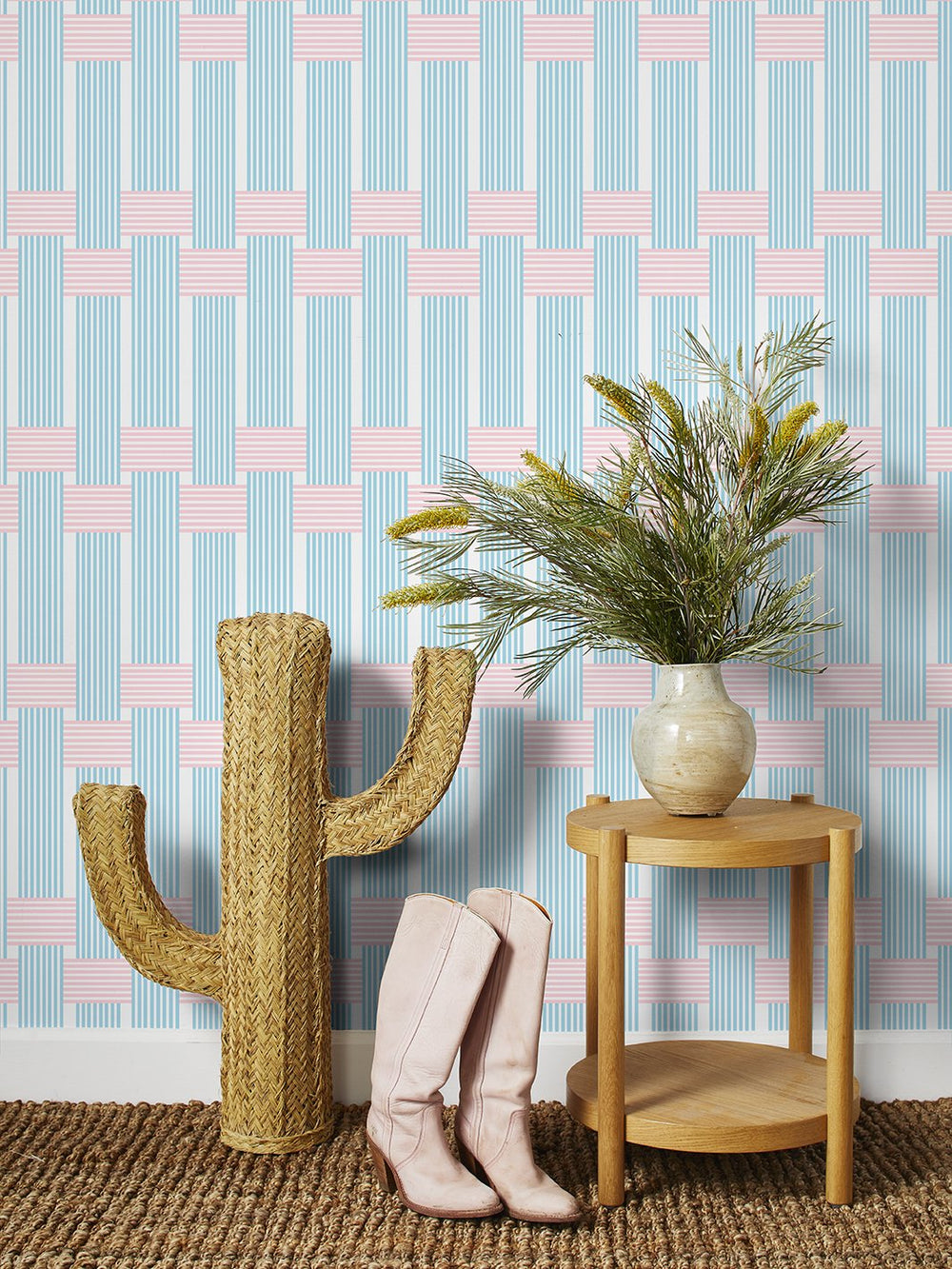 roman-holiday-wallpaper-by-barbie-baby-blue-pink