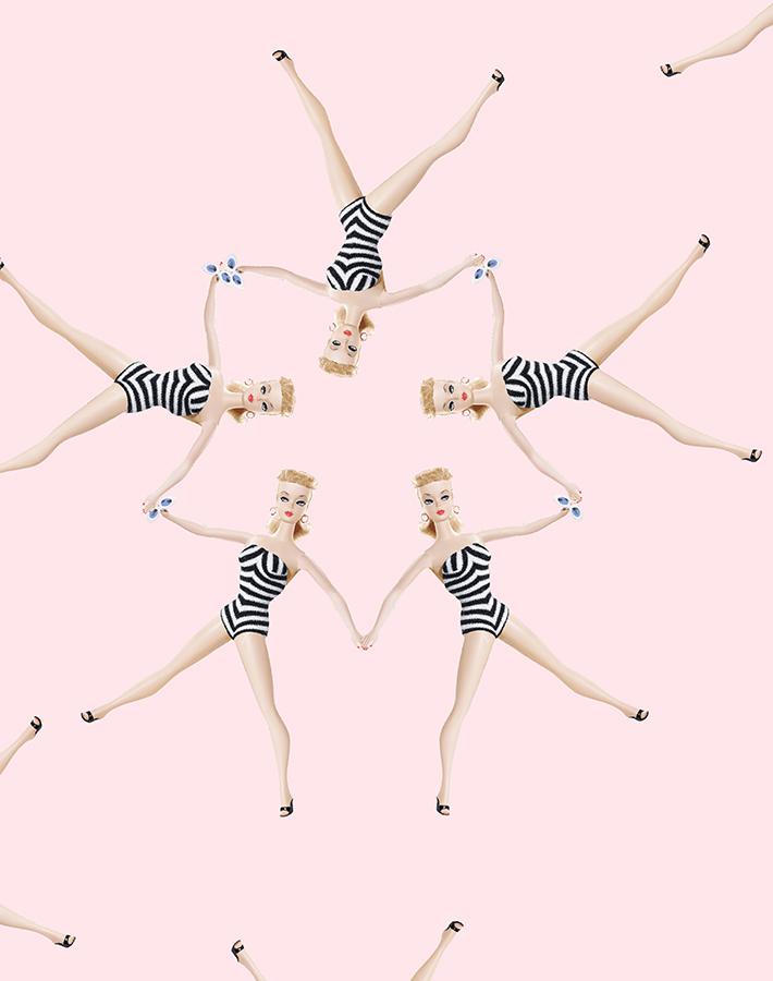 synchronized-vintage-barbie-wallpaper-by-barbie-pink