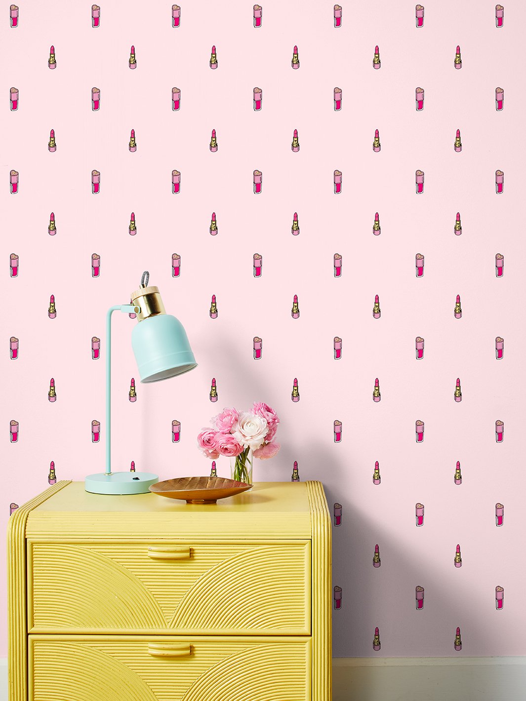 trixie-cosmetics-wallpaper-by-trixie-mattel-cream-puff-pink