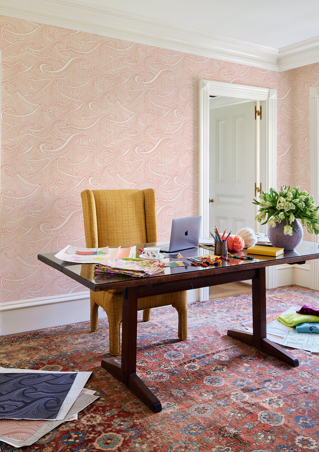waves-two-tone-wallpaper-lingua-franca-persimmon-on-ivory